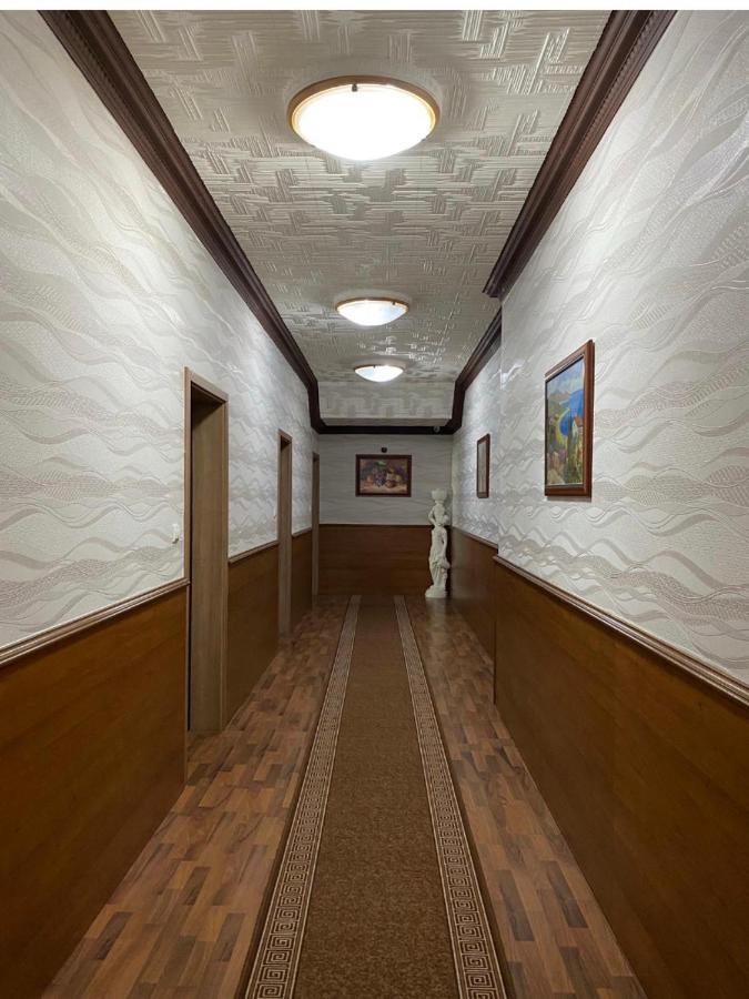 Hotel New Milenium Lukavac Eksteriør billede