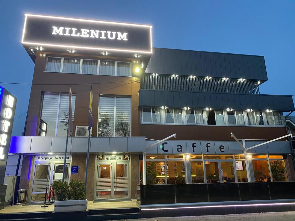 Hotel New Milenium Lukavac Eksteriør billede