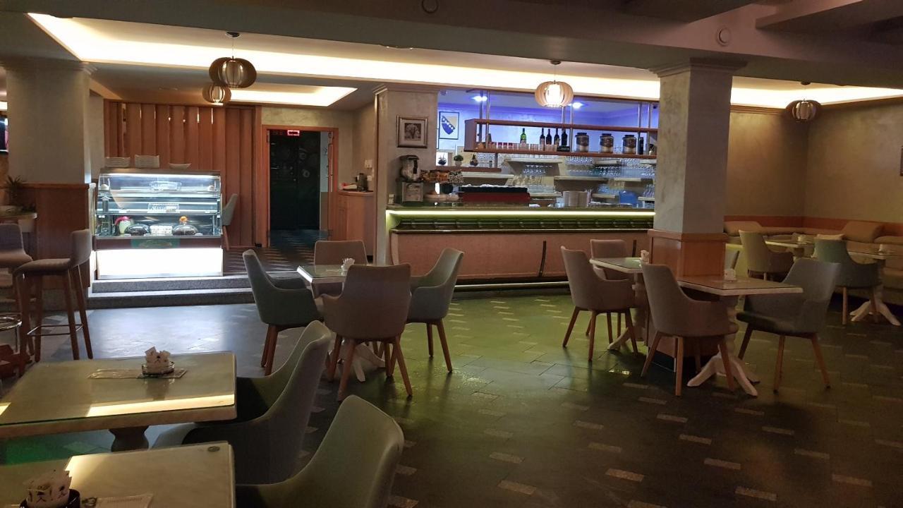Hotel New Milenium Lukavac Eksteriør billede
